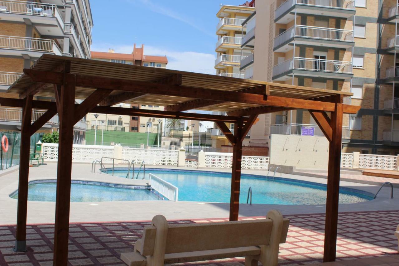 Armada Espanola 2 Playa De Gandia Exclusivo Familias Dış mekan fotoğraf